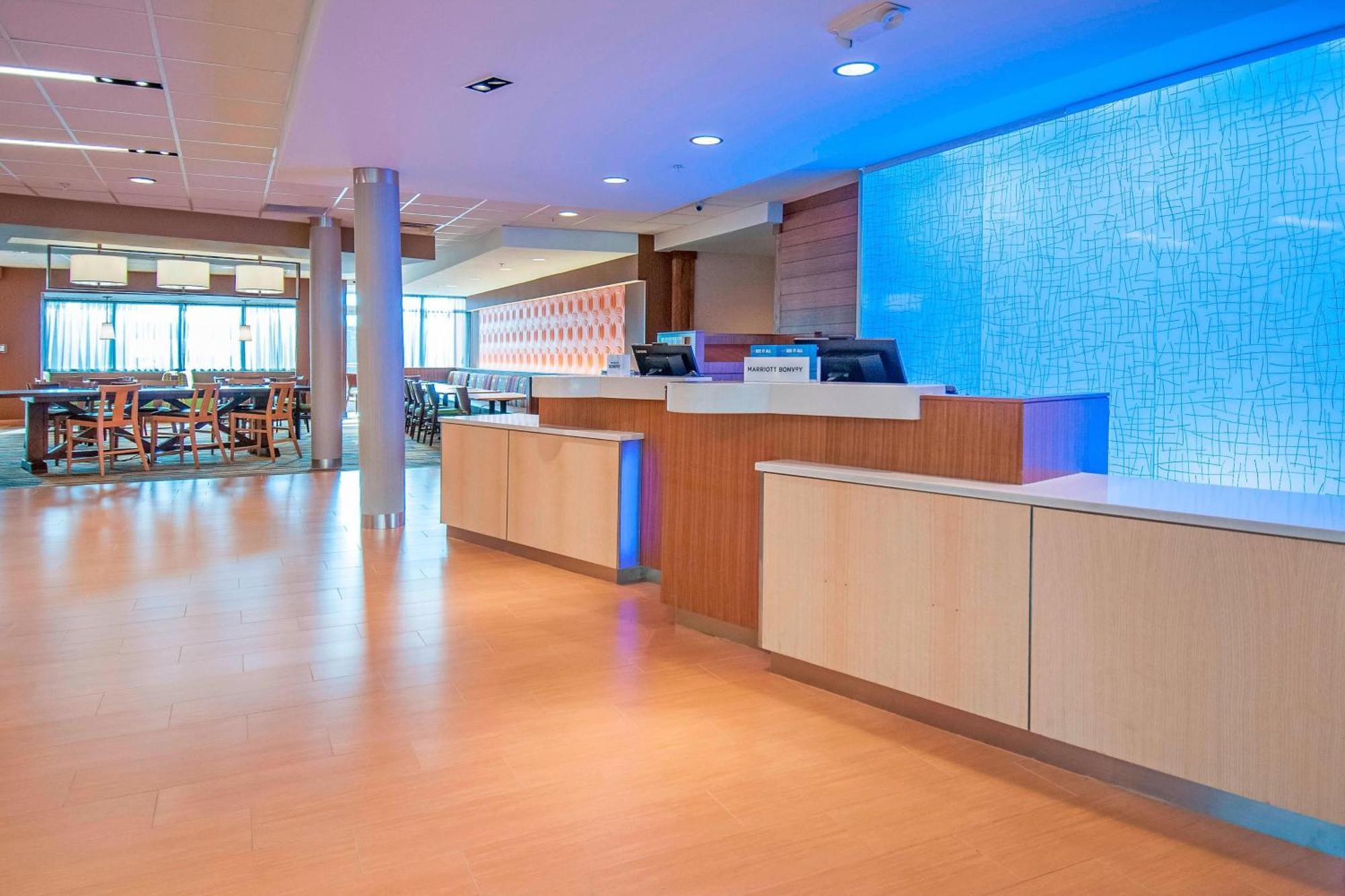 Fairfield Inn & Suites By Marriott Laplace Exterior photo